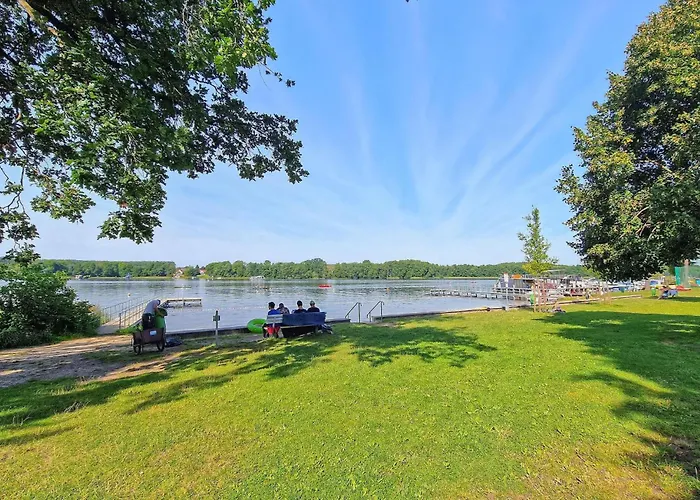 Ferienwohnung Mirow * ミロー